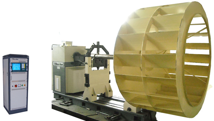 大型風(fēng)機動平衡機